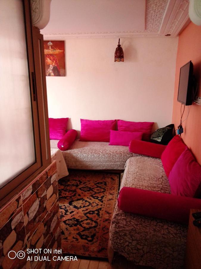 Studio Amine Avec Une Terasse Privee Рабат Екстериор снимка